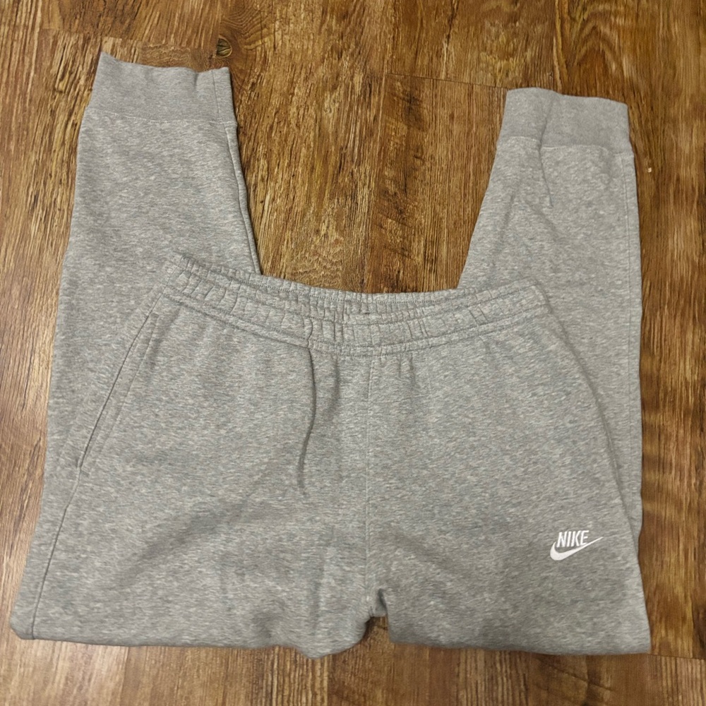 nike grey sportswear fleece sweatpants